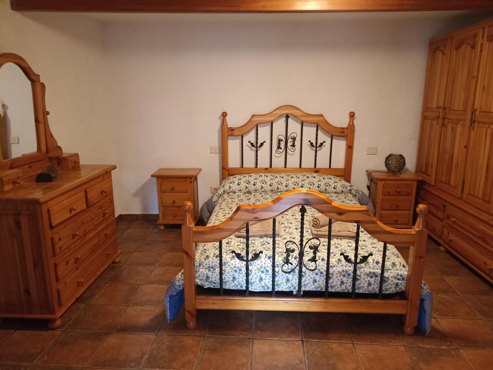 Casa Rural La Yedra San Mateo Arbejales 外观 照片